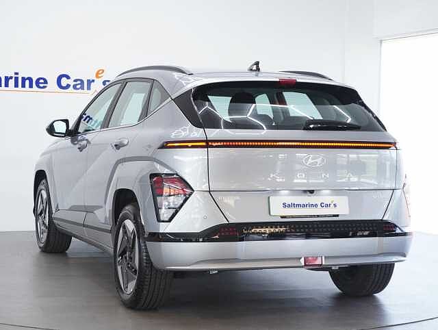Hyundai KONA 65.4kWh Advance SUV 5dr Electric Auto (218 ps) Shimmering Silver
