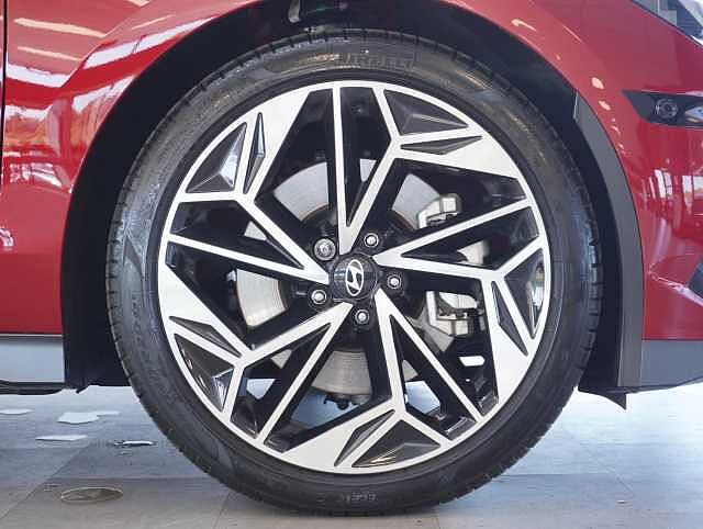 Hyundai IONIQ 6 77.4kWh Ultimate Saloon 4dr Electric Auto (228 ps) Ultimate Red