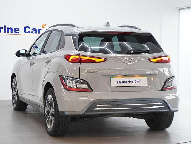 Hyundai KONA 39kWh Premium SUV 5dr Electric Auto (10.5kW Charger) (136 ps)