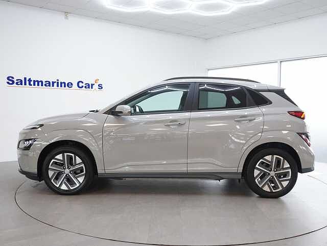Hyundai KONA 39kWh Premium SUV 5dr Electric Auto (10.5kW Charger) (136 ps)