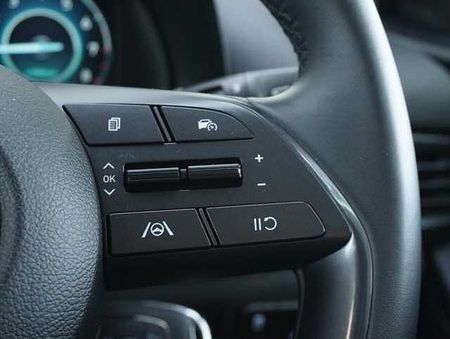 Hyundai BAYON 1.0 T-GDi MHEV SE Connect SUV 5dr Petrol Hybrid DCT Euro 6 (s/s) (100 ps) Green