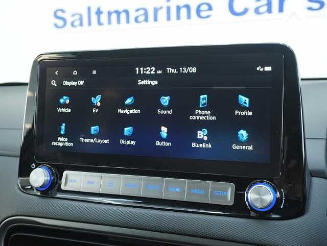 Hyundai KONA 64kWh Premium SUV Electric Auto (10.5kW Charger) (204 ps) NI REG
