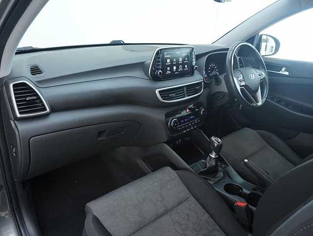 Hyundai TUCSON 1.6 GDi SE Nav SUV 5dr Petrol Manual Euro 6 (s/s) (132 ps)