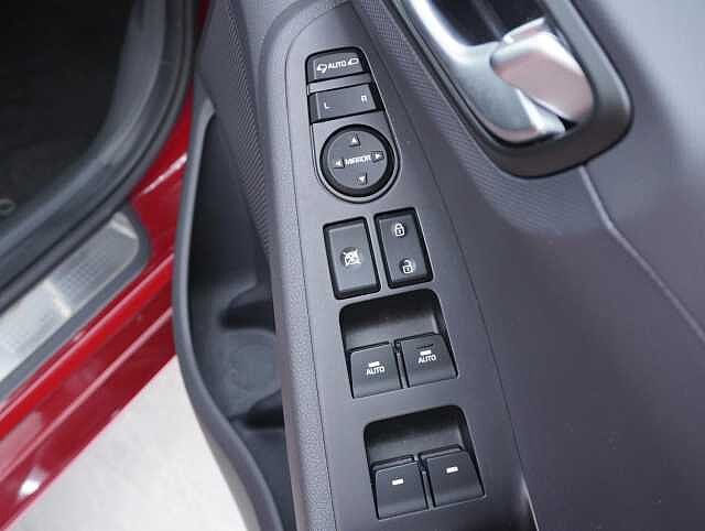 Hyundai IONIQ 1.6 h-GDi GPF Premium Hatchback 5dr Petrol Hybrid DCT Euro 6 (s/s) (141 ps)