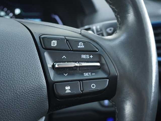 Hyundai IONIQ 1.6 h-GDi GPF Premium Hatchback 5dr Petrol Hybrid DCT Euro 6 (s/s) (141 ps)