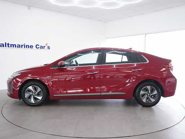 Hyundai IONIQ 1.6 h-GDi GPF Premium Hatchback 5dr Petrol Hybrid DCT Euro 6 (s/s) (141 ps)