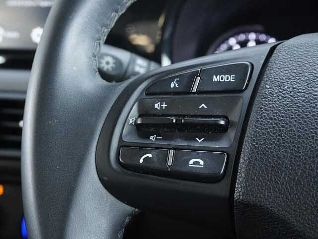 Hyundai i10 1.2 SE Connect Hatchback 5dr Petrol Manual Euro 6 (s/s) (84 ps)