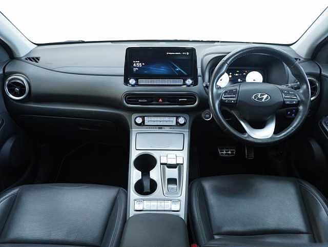Hyundai KONA 64kWh Ultimate SUV 5dr Electric Auto (10.5kW Charger) (204 ps) Red