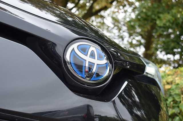 Toyota C-hr 1.8 Hybrid Excel 5dr CVT