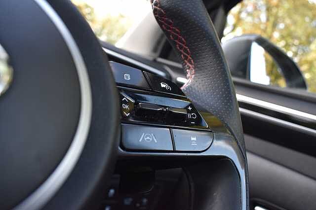 Hyundai TUCSON 1.6 TGDi Plug-in Hybrid Ultimate 5dr 4WD Auto