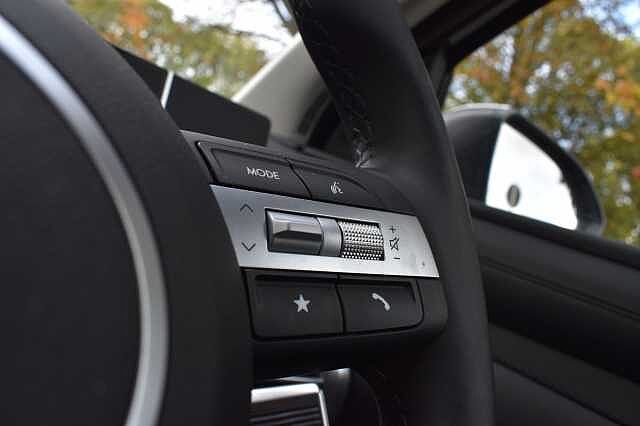 Hyundai TUCSON 1.6T Hybrid Premium 5dr Auto