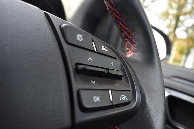 Hyundai i10 1.0T [90] N Line 5dr [Nav]