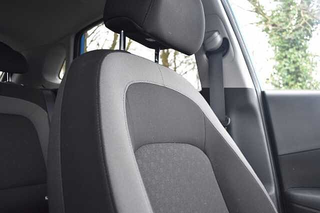 Hyundai KONA 1.0T GDi Play Edition 5dr