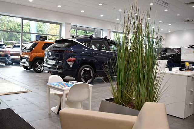 Hyundai TUCSON 1.6T Hybrid N Line S 5dr Auto Black