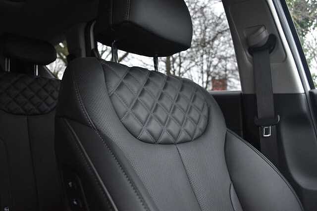 Hyundai SANTA FE 1.6 TGDi Hybrid Ultimate 5dr Auto