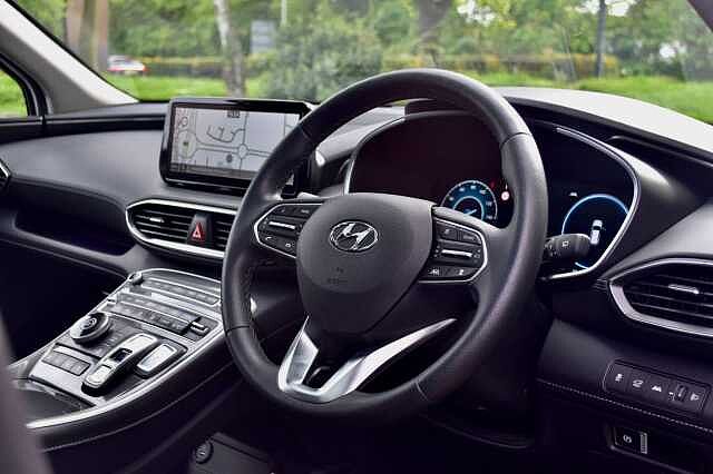 Hyundai SANTA FE 1.6 TGDi Hybrid Ultimate 5dr Auto