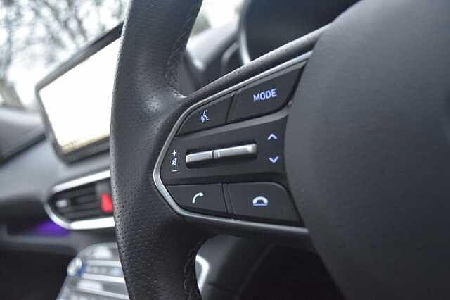 Hyundai SANTA FE 1.6 TGDi Hybrid Ultimate 5dr Auto