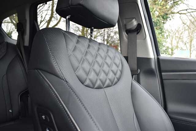 Hyundai SANTA FE 1.6 TGDi Hybrid Ultimate 5dr Auto