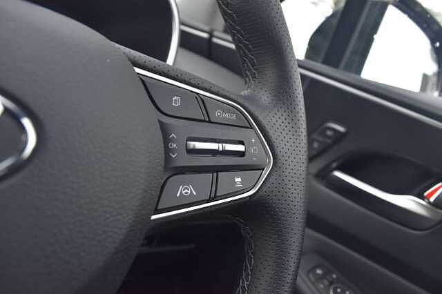 Hyundai SANTA FE 1.6 TGDi Hybrid Ultimate 5dr Auto