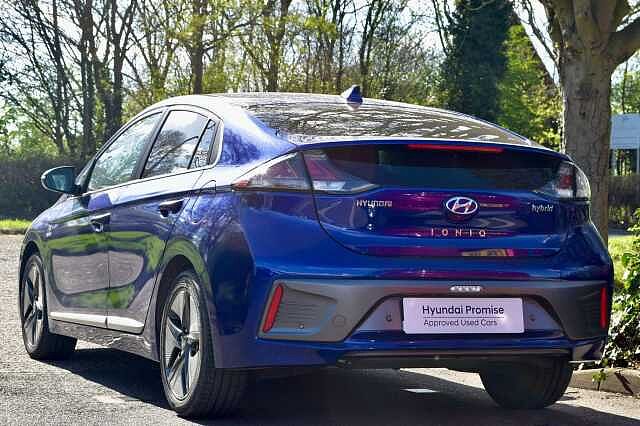 Hyundai IONIQ 1.6 GDi Hybrid Premium SE 5dr DCT