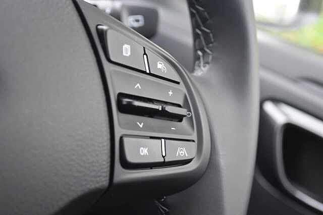 Hyundai I10 1.0 [63] Advance 5dr Auto [Nav] Green
