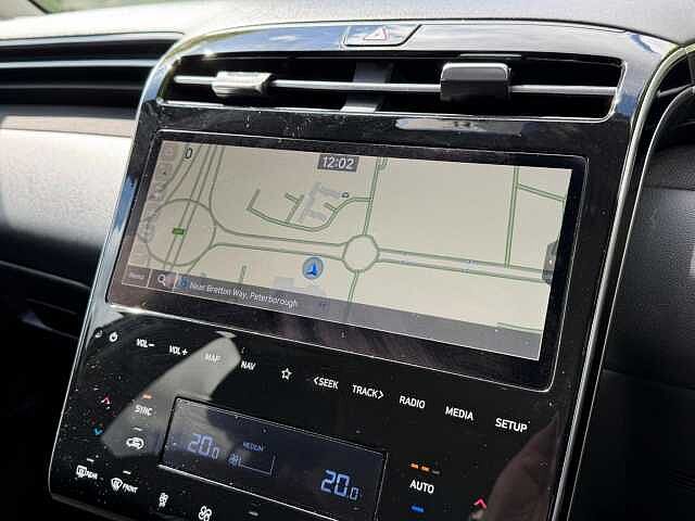 Hyundai TUCSON 1.6 TGDi Hybrid 230 SE Connect 5dr 2WD Auto Silver