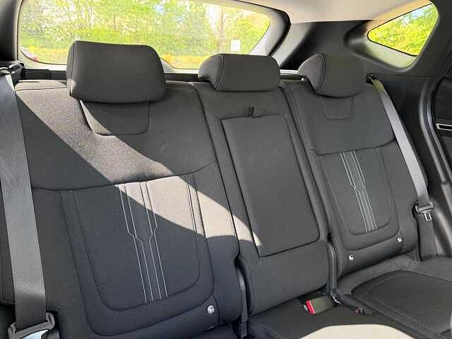 Hyundai TUCSON 1.6 TGDi Hybrid 230 SE Connect 5dr 2WD Auto Silver