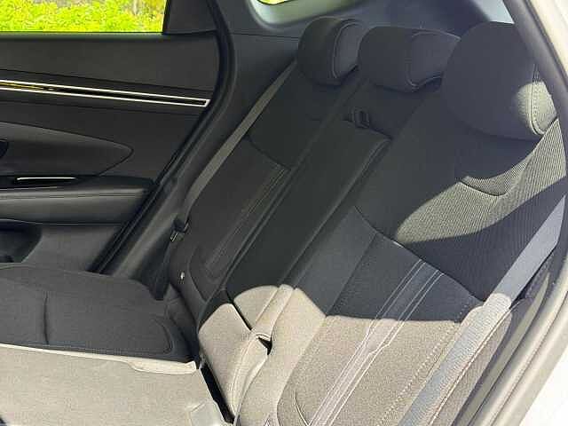Hyundai TUCSON 1.6 TGDi Hybrid 230 SE Connect 5dr 2WD Auto Silver