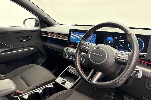 Hyundai KONA 1.6 Hybrid 129 Ultimate 5dr DCT Black