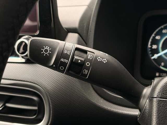 Hyundai KONA 1.6 GDi Hybrid Premium 5dr DCT