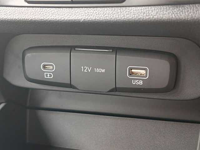 Hyundai i10 1.0 [63] Advance 5dr [Nav]