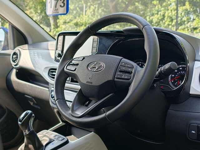 Hyundai i10 1.2 MPi Premium 5dr Auto