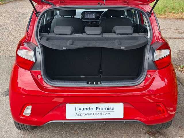 Hyundai I10 1.0 MPi SE Connect 5dr Red