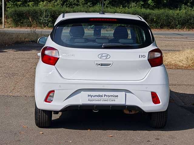 Hyundai I10 1.0 [63] Advance 5dr Auto [Nav] White