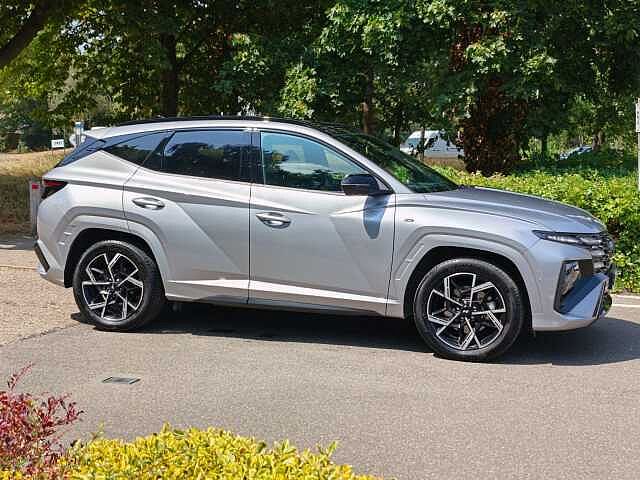 Hyundai TUCSON 1.6T Hybrid N Line S 5dr Auto Silver