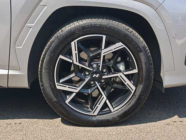 Hyundai TUCSON 1.6T Hybrid N Line S 5dr Auto Silver