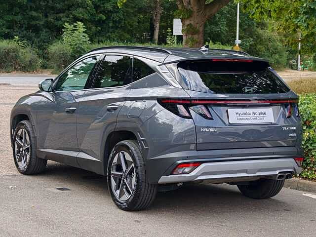 Hyundai TUCSON 1.6T Hybrid Premium 5dr Auto Grey