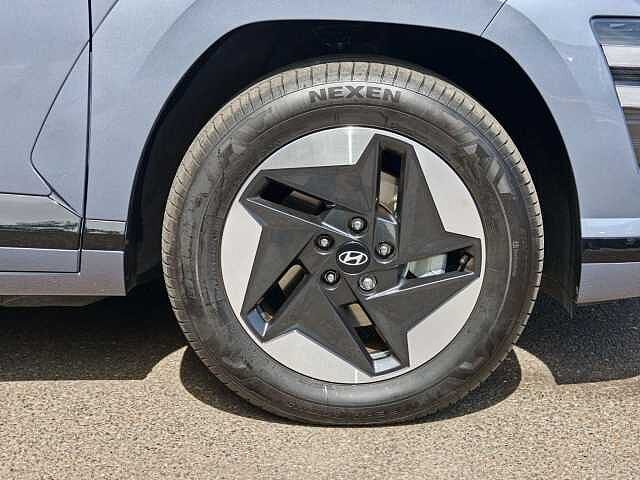 Hyundai KONA 160kW Advance 65kWh 5dr Auto