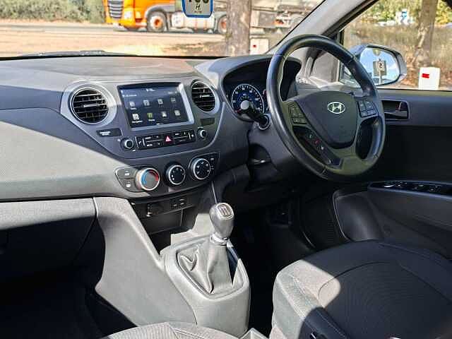 Hyundai i10 1.0 Go SE 5dr