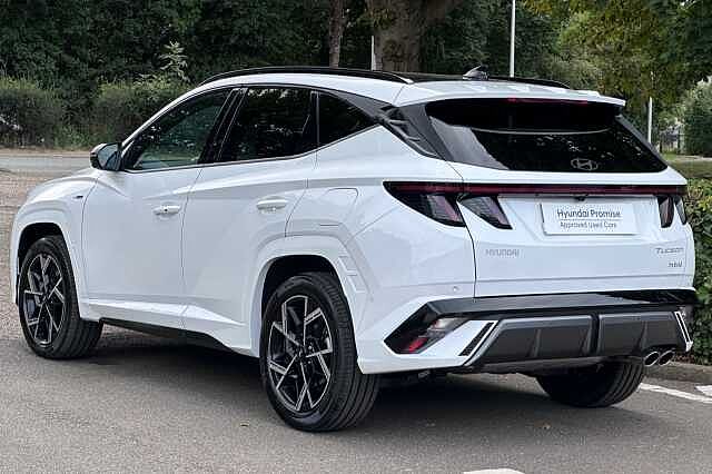Hyundai TUCSON 1.6T Hybrid N Line S 5dr Auto White