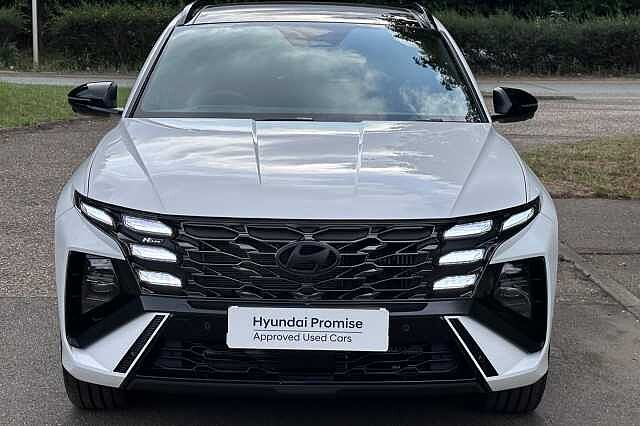 Hyundai TUCSON 1.6T Hybrid N Line S 5dr Auto White