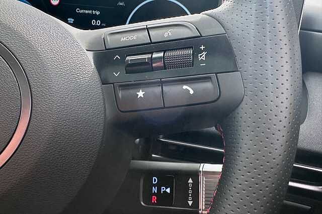 Hyundai TUCSON 1.6T Hybrid N Line S 5dr Auto White