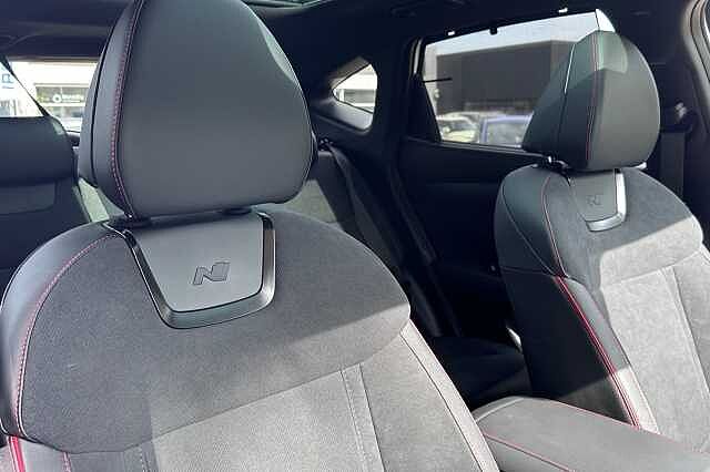 Hyundai TUCSON 1.6T Hybrid N Line S 5dr Auto White