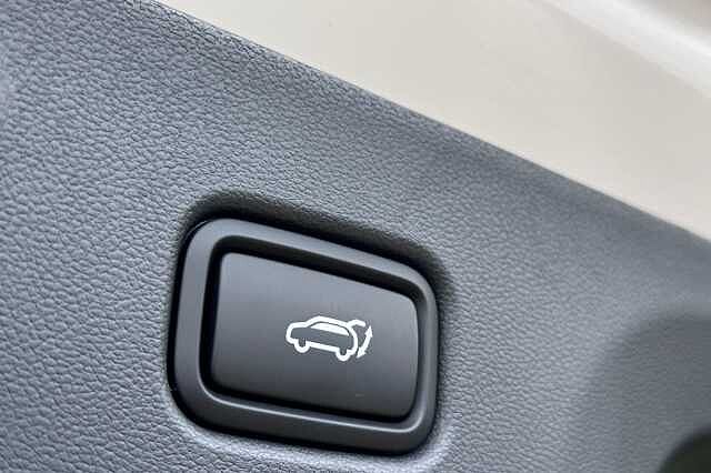 Hyundai TUCSON 1.6T Hybrid N Line S 5dr Auto White