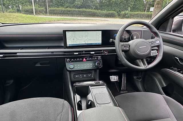 Hyundai TUCSON 1.6T Hybrid N Line S 5dr Auto White