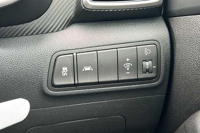 Hyundai TUCSON 1.6 GDi SE Nav 5dr 2WD Black