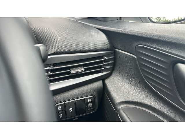 Hyundai Bayon HAT 1.0 T-gdi 100 Advance