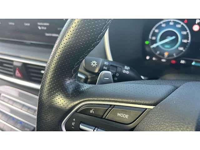 Hyundai Santa Fe 1.6 TGDi Plug-in Hybrid Ultimate 5dr 4WD Auto