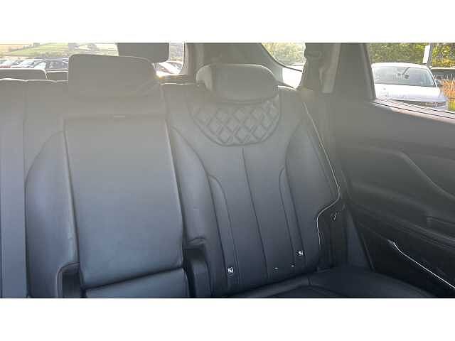Hyundai Santa Fe 1.6 TGDi Plug-in Hybrid Ultimate 5dr 4WD Auto