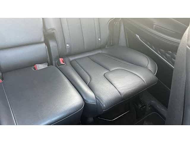 Hyundai Santa Fe 1.6 TGDi Plug-in Hybrid Ultimate 5dr 4WD Auto